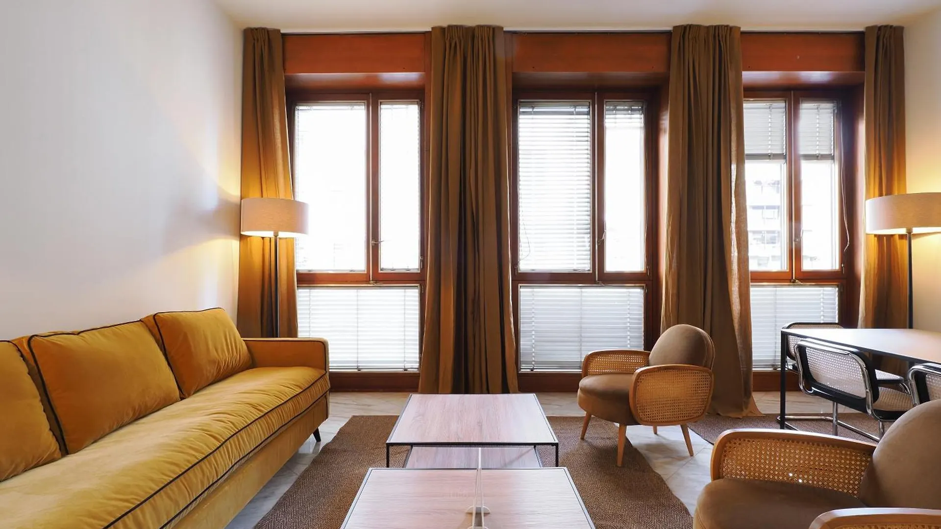 San Babila City Centre Apt location