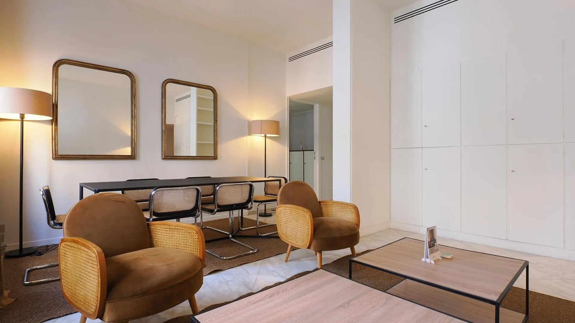 Lägenhet San Babila City Centre Apt Milano